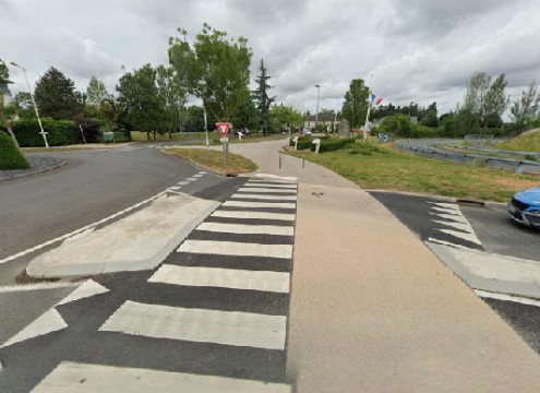 Itinéraire cyclable N°4 Tronçon Le Chemin Blanc
